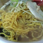 味の大王 - 固めの森住中太ちぢれ麺