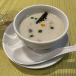 クィーンオブタイランド - 