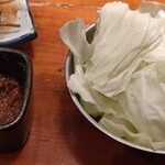 屋台屋 博多劇場 - キャベツおかわり