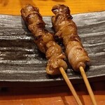 屋台屋 博多劇場 千葉店 - 鶏皮串