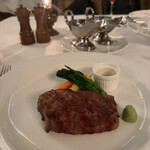 AKARENGA STEAK HOUSE - 