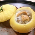 桜田 - 焼いた後に、お盆に乗せくださいます