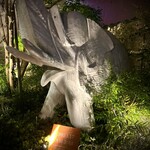 北野坂 こばやし - 象ビル入り口の、象オブジェ