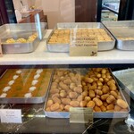 Beyzade BAKLAVA - ショーケース