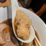 らぁ麺や 嶋 - 肉ワンタンも旨し。