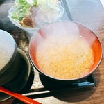 まるみ食堂 - チキンみぞれ煮定食  ¥950  しじみのお味噌汁