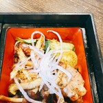 まるみ食堂 - まるみ定食  ¥990  鶏と野菜のオイル焼き