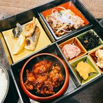 まるみ食堂 - まるみ定食  ¥990(茶碗蒸し付き♪)  おかず達♪