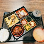 まるみ食堂 - まるみ定食  ¥990(茶碗蒸し付き♪)