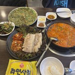 송탄부대찌개와보쌈 - 