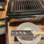 焼肉いたみ - コンロ