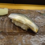 梅乃寿司 - コハダ