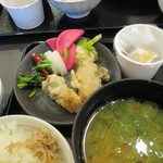 ダイワロイネットホテル - 漬物と天麩羅