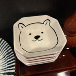 鳥刺し酒場 スタンドくーま君 - 小皿　かわいい