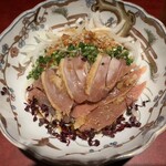 鳥刺し酒場 スタンドくーま君 - とろももタタキ