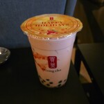 ゴンチャ - ドリンク写真:ストロベリーアールグレイ ミルクティー＋パール