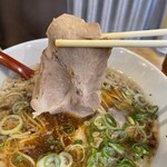 ラーメン食堂オムたす - チャーシューリフト