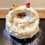 京氷ゆきみ庵 - 中から砕いたローストナッツ、マスカルポーネエスプーマ、プラリネソース！