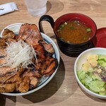 十勝豚丼 いっぴん - 料理写真: