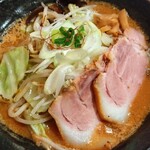 ラーメン 赤シャモジ 桜木店 - 野菜味噌ラーメン
