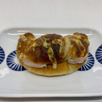 ベーカリー ハイジ - 料理写真:エビアボロール