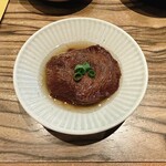 焼肉 ジャンボ はなれ - タンの赤ワイン煮