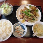 Kougeni - 鶏肉と唐辛子の四川風炒め￥７３４ ※税込価格