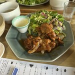 W BROTHERS 囲 - 豚の生姜焼きヤムニョム味