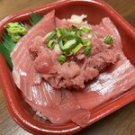 丼丸 政宗 - ネタ盛！下にもマグロが隠れています