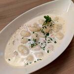 アンジェラ プレイス カフェ - 