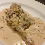 falò+ - 馥郁たる香りが立ち込める⭐︎⭐︎♡骨付きサフォークすね肉の酒麹シチュー⭐️仄かな羊感と酒麹の香りが蠱惑的❤️(๑>◡<๑)