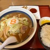 8番らーめん 金沢駅店