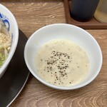 ジャンクガレッジ - クリームソースはディップして