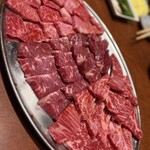 たじま屋 - 上カルビ、上ロース、ハラミ