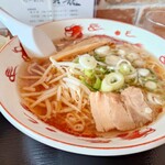 らーめん 紫龍 - 2025年12月　醤油ラーメン
