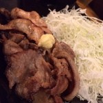 おとなの生姜焼 - 生姜焼き定食