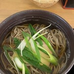 そば処 なごみ庵 - 鰹出汁のしっかり効いた優しいかけ蕎麦