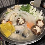 泳ぎとらふぐ活蟹料理 あじ平 曽根崎 - 