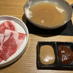 和牛放題の殿堂 秋葉原 肉屋横丁 しゃぶしゃぶ - 