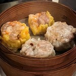あらびき - 海老シューマイと肉シューマイ