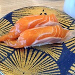 回転寿し トリトン - 料理写真: