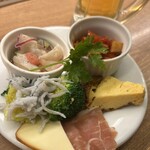 大衆ビストロハルタ - 前菜5種盛り。バランス良。