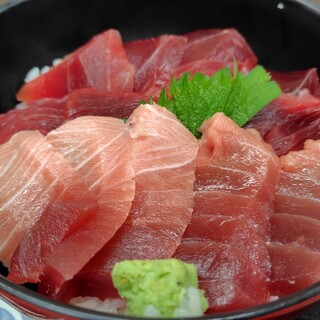 うまいもん処 まぐろや_1