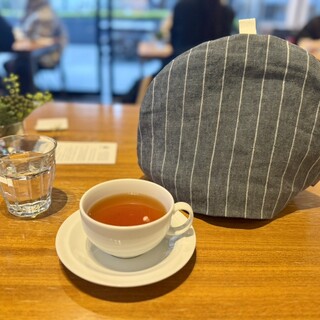 マーガレット・ハウエル ショップ&カフェ_1