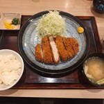 とんかつ専門店 三代目いちただ 新山口店 - 