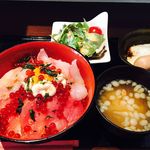 北地蔵 - 北地蔵　海鮮丼　1600円　2014年12月