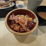 海鮮問屋 ふじ丸 - 海鮮小丼