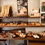 ブレッド マチエール - パン棚②