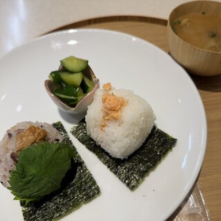 口コミ一覧 : Onigily Cafe 代々木公園店 （オニギリーカフェ