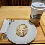 シアトルズベストコーヒー・シナボン - 料理写真: